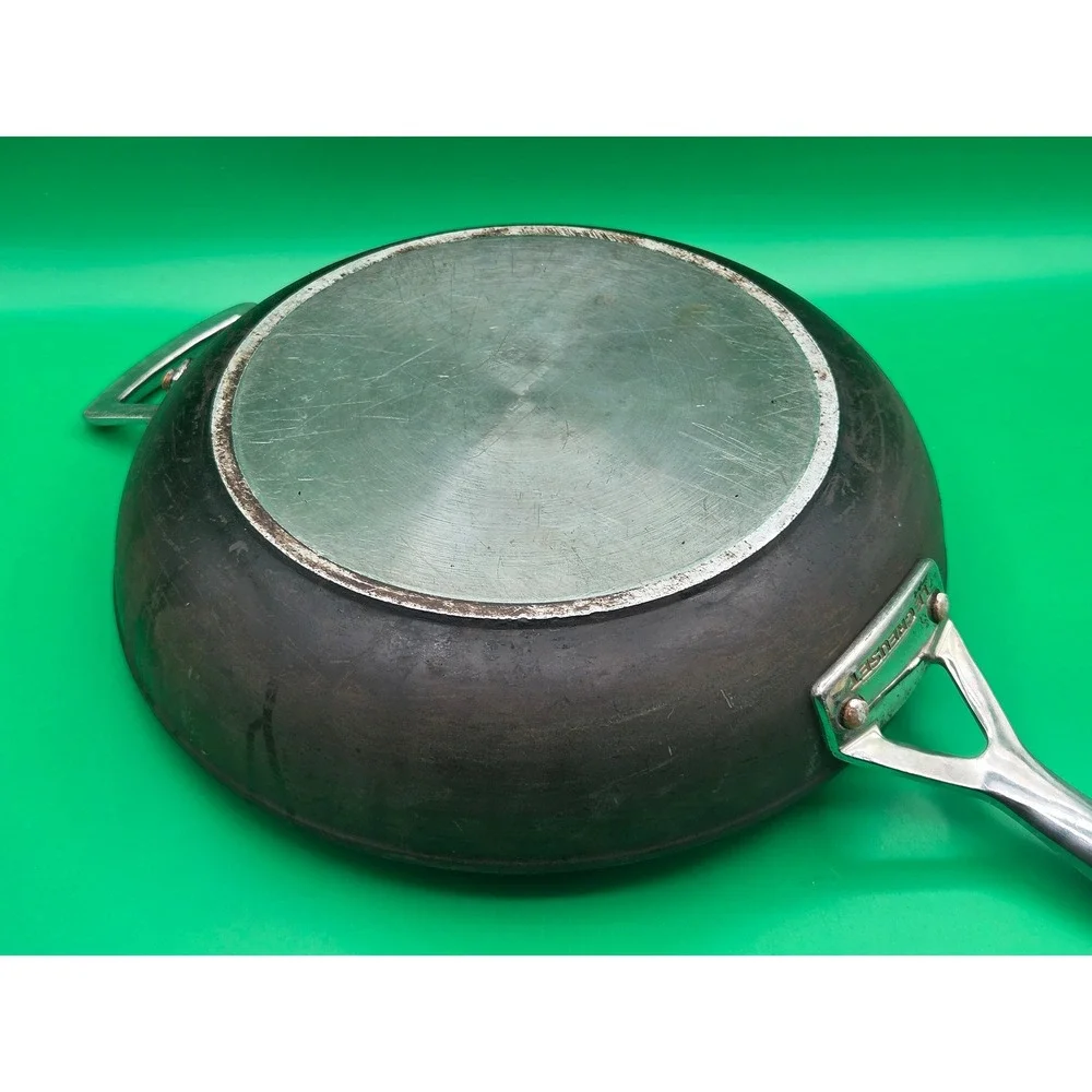 Le Creuset le creuset